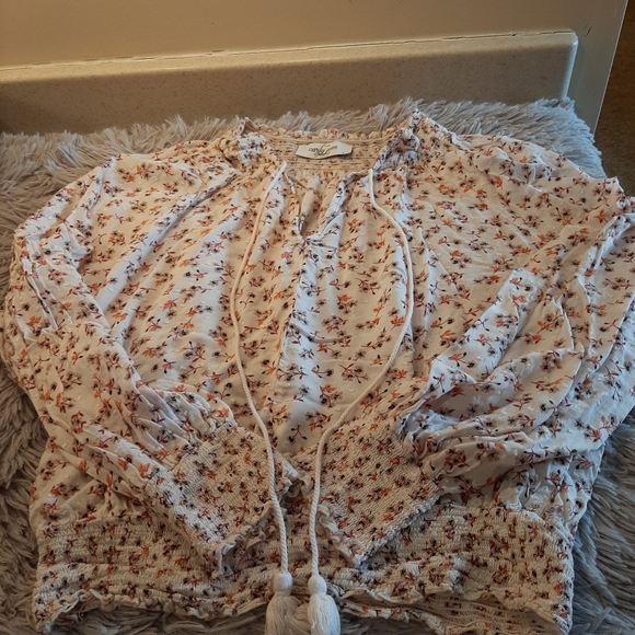 Carly Jeans Long Sleeve Top with Tassels Size Large - Picture 4 of 16